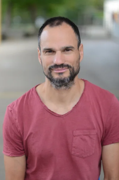 Jean Tévélis, auteur jeunesse Jean Tévélis, auteur jeunesse